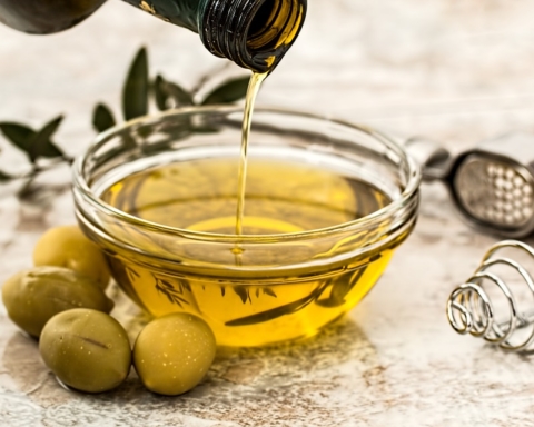 Olio extravergine di oliva: proprietà