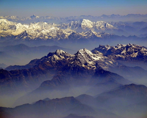 Giornata internazionale della Montagna Himalaya_sud_avion_foto Royonx Wikimedia Commons