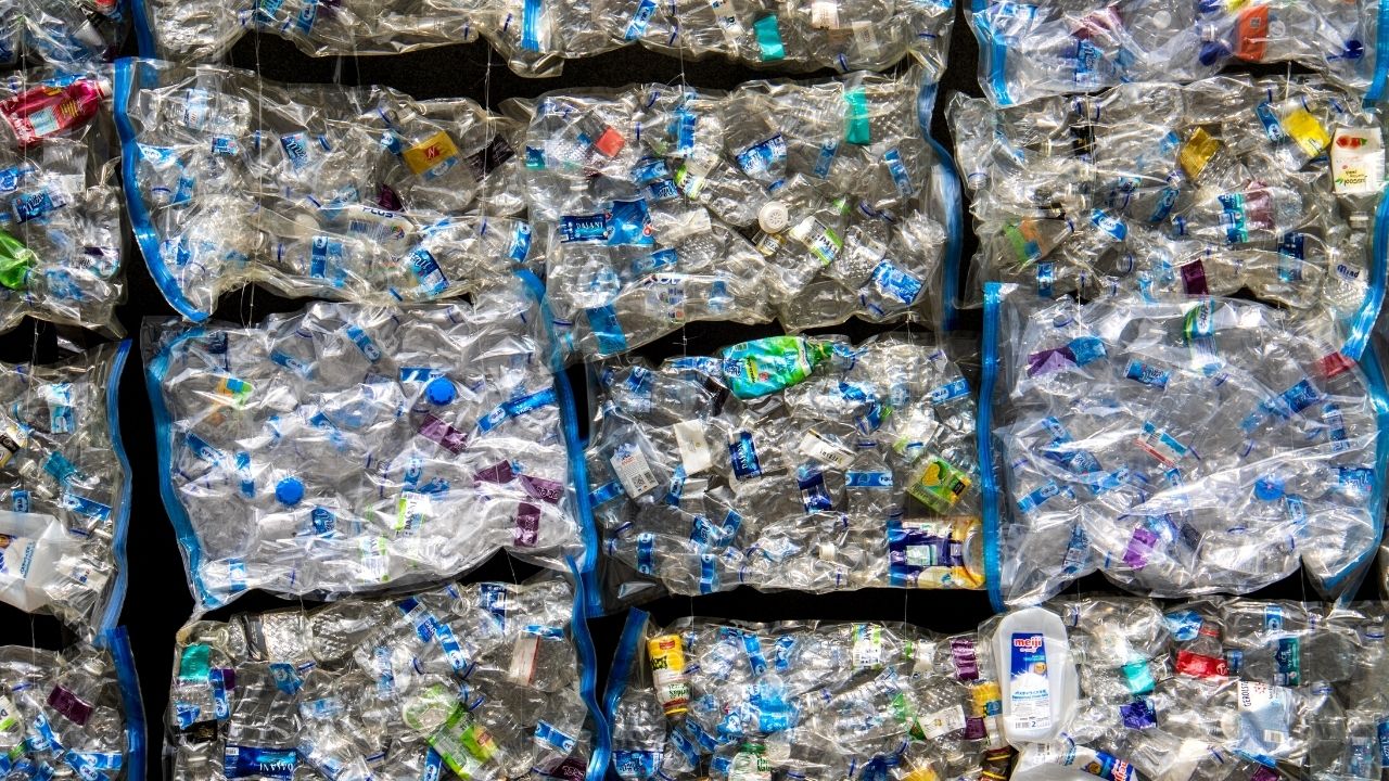 I rifiuti del rapporto ecomafia 2021 di Legambiente