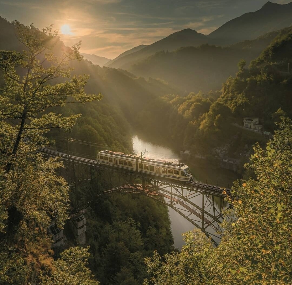Ferrovia Centovalli Italia Svizzera