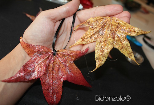 foglie autunnali con glitter