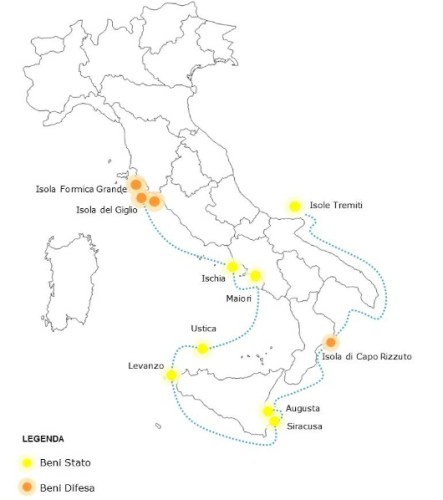 La cartina dell'Italia con l'indicazione dei fari oggetto del bando